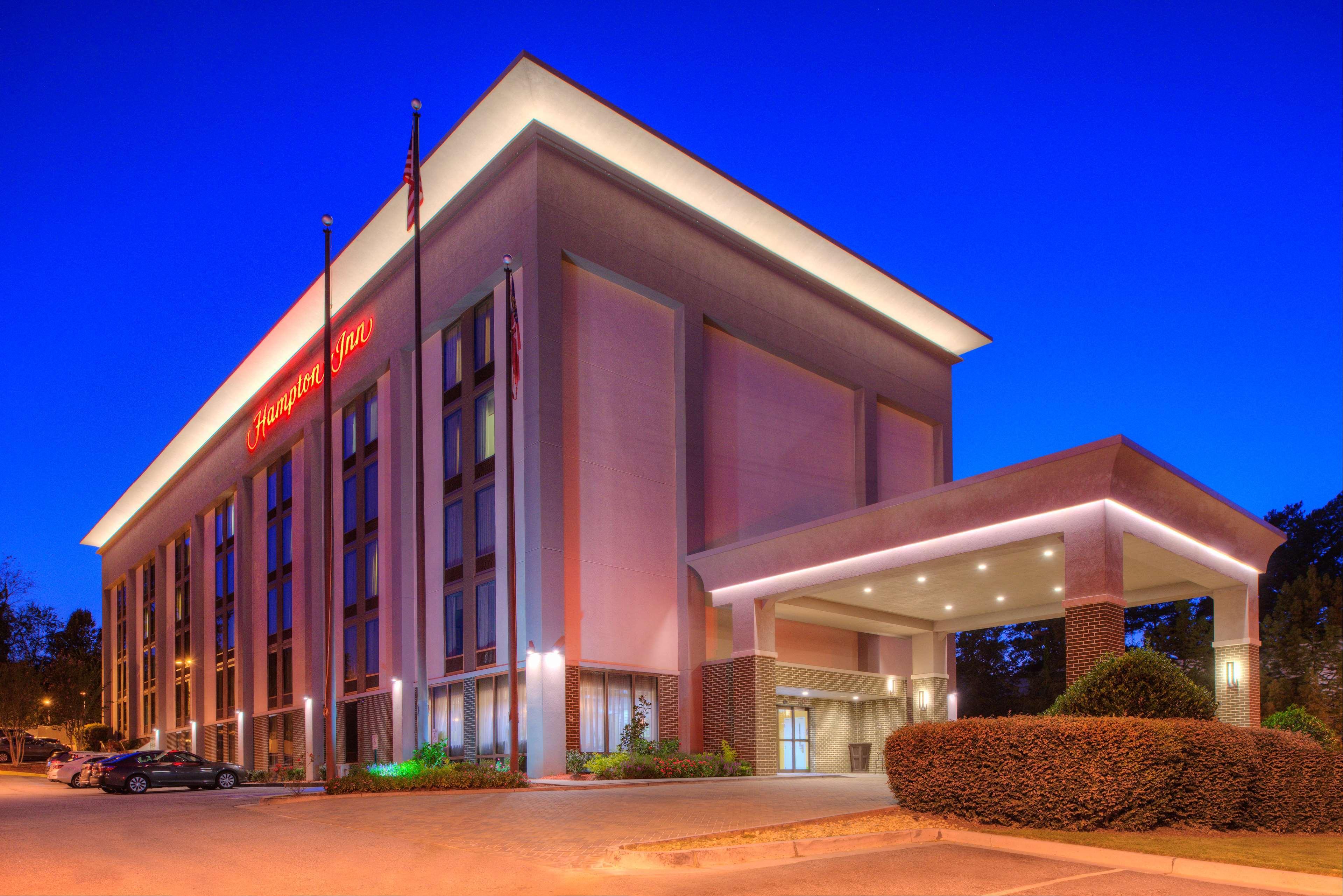 Hampton Inn Atlanta-North Druid Hills Екстериор снимка