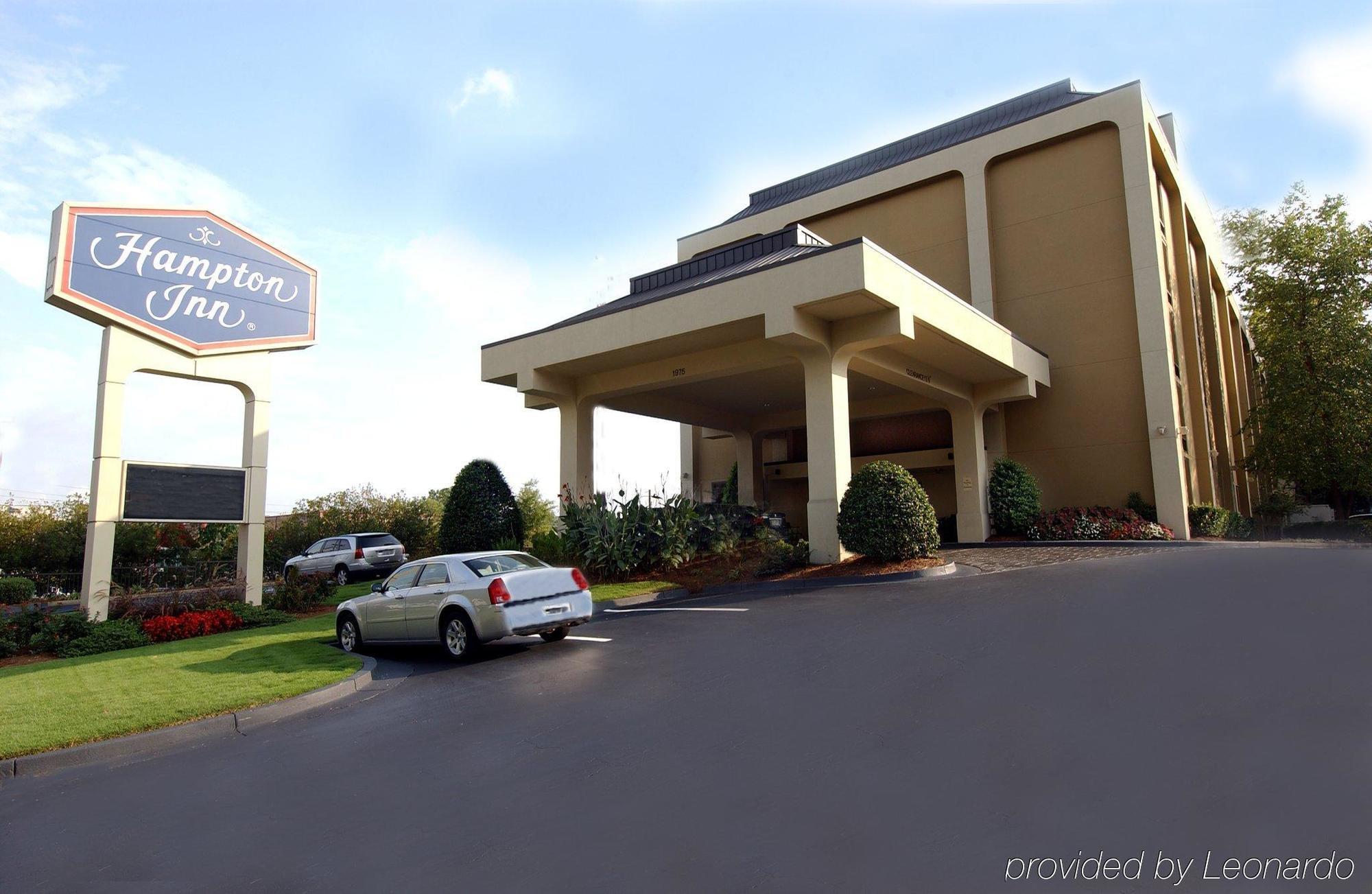 Hampton Inn Atlanta-North Druid Hills Екстериор снимка